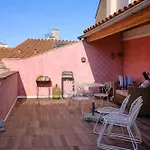 Appartement Spacieux A - 156 M² Avec 3 *