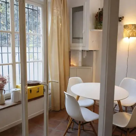 Spacieux A - 156 M² Avec 3