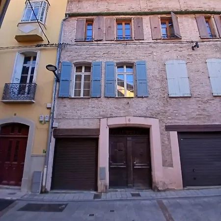 アパート Spacieux A - 156 M² Avec 3 ペルピニャン