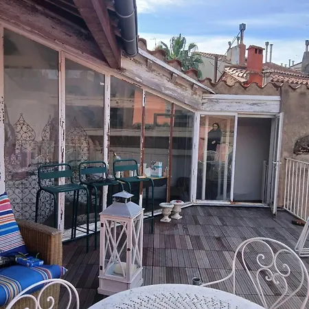 Spacieux A - 156 M² Avec 3 アパート ペルピニャン