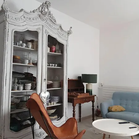 Spacieux A - 156 M² Avec 3 *