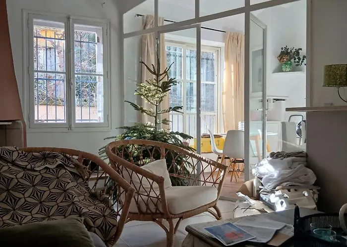 Spacieux A - 156 M² Avec 3