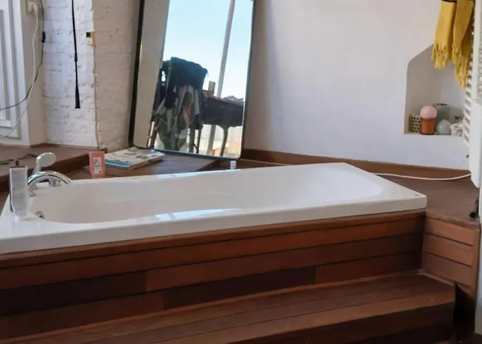 Spacieux A - 156 M² Avec 3 بيربينيو